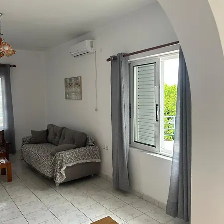 Apartment Spiros *