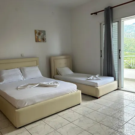 Apartment Spiros *