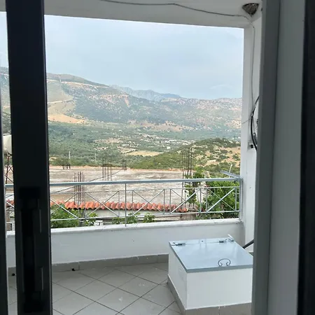 Apartment Spiros Himare